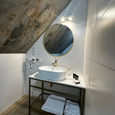 منتجع Gorskie Katy *